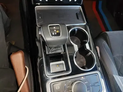 Hongqi Hongqi HS7
