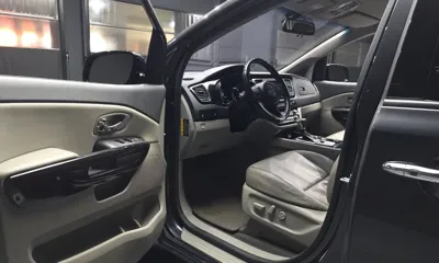 Kia Canival