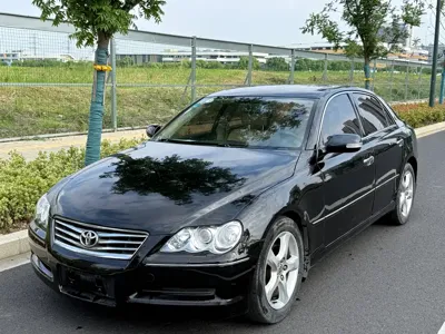 Toyota Reiz