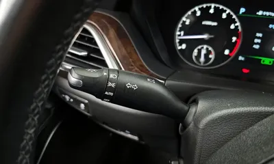 Genesis EQ900