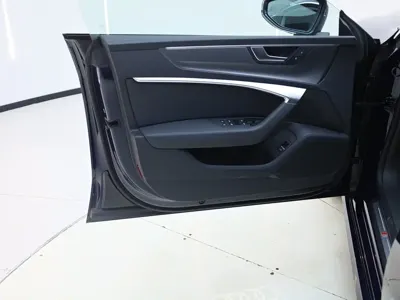 Audi A7L