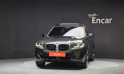 BMW iX3