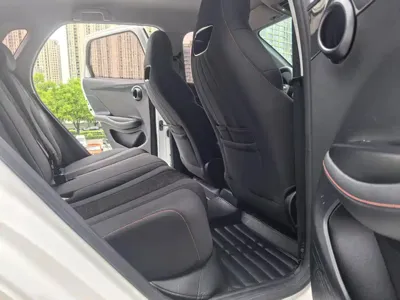 BYD e2