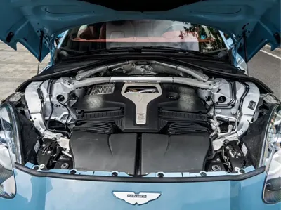 Aston Martin DBX