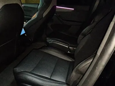 Tesla Model Y L