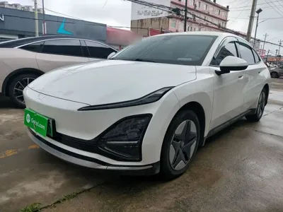 Wuling 五菱E5