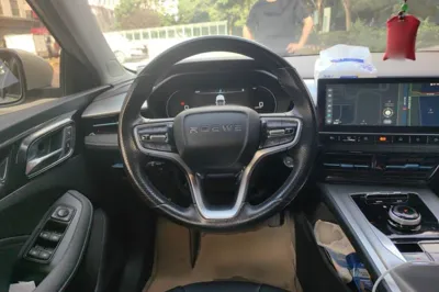 Roewe ei5