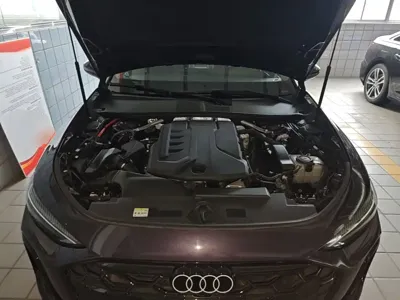 Audi A5L