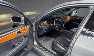 Hyundai Equus