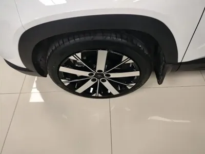 Geely ICON