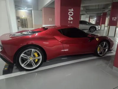 Ferrari 296