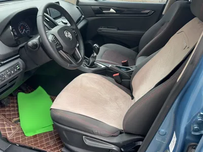 Dongfeng Aeolus AX5