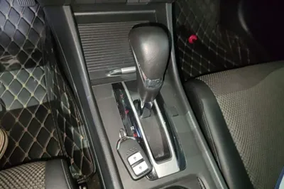 Honda Jade