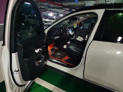 Nio ES8