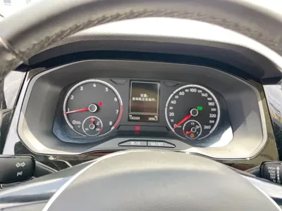 Jetta VS7