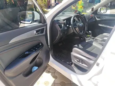 Changan CS75