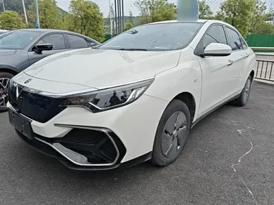 Venucia D60 EV