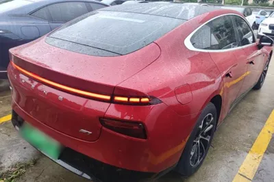 Xpeng P7