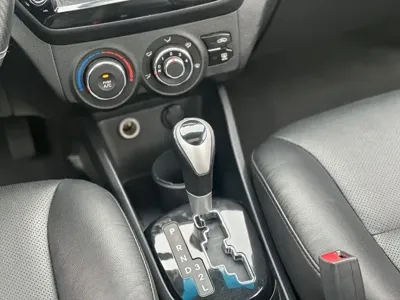 Kia K2
