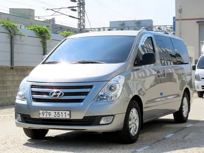 Hyundai Starex