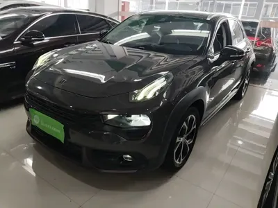 Lynk & Co 02