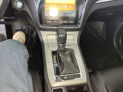 Roewe RX5