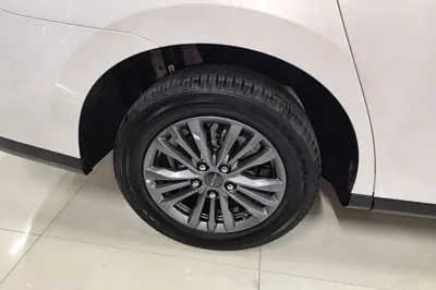 SAIC MAXUS G50