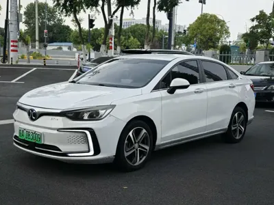 BAIC EU5