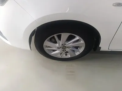 Toyota Yaris L