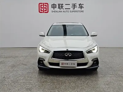 Infiniti Q50L