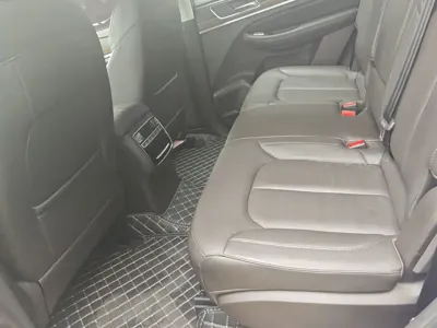 Roewe RX8