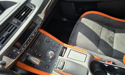 Lexus CT200h