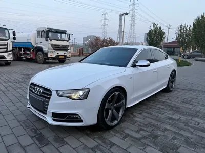 Audi S5