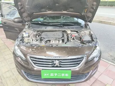 Peugeot 408