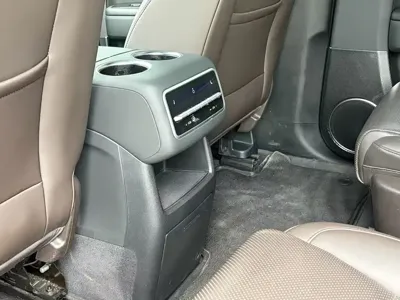 Li Auto Li L8