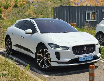 Jaguar I-Pace