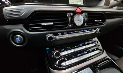 Genesis EQ900
