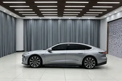 Nio ET7