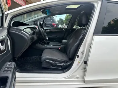 Honda Jade