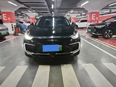 BAIC EU7