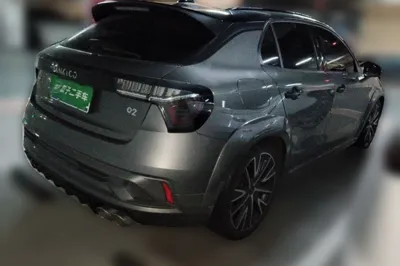 Lynk & Co 02 Hatchback