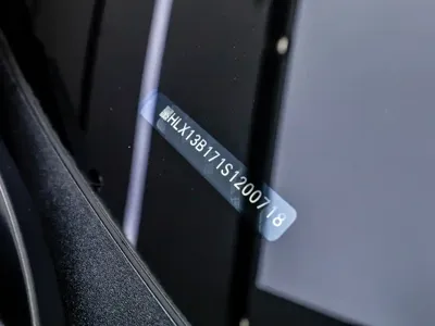Li Auto Li i8