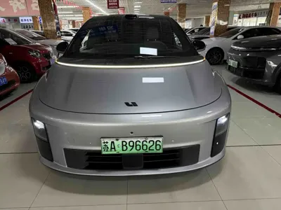 Li Auto 理想i6