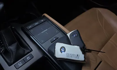 Lexus ES