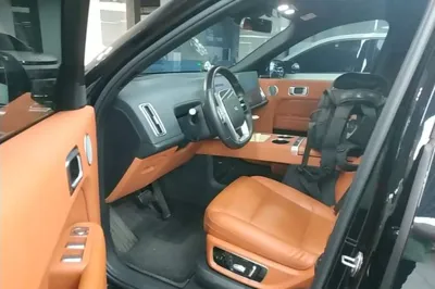 Li Auto L8