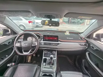 Chery Tiggo 8