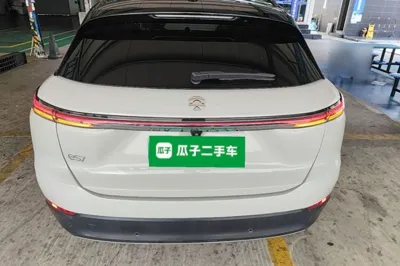 Nio ES7