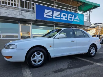 Hyundai Marcia