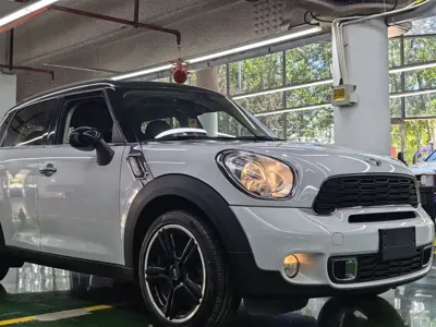 MINI Mini Countryman
