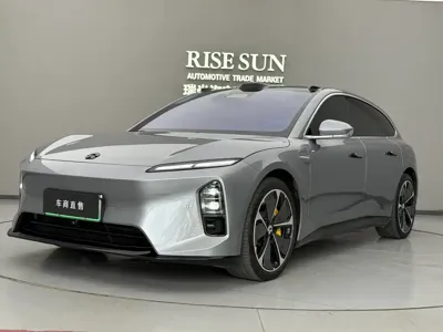 Nio ET5T